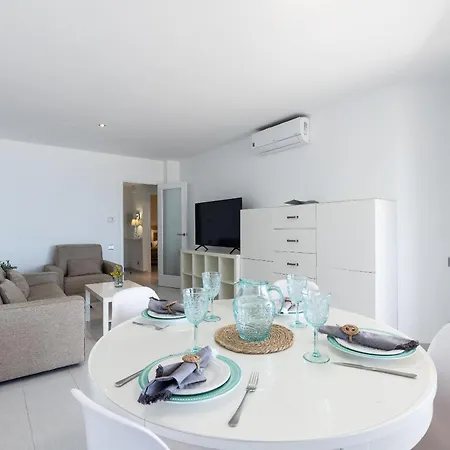 Uhc Santillana Family Complex Salou